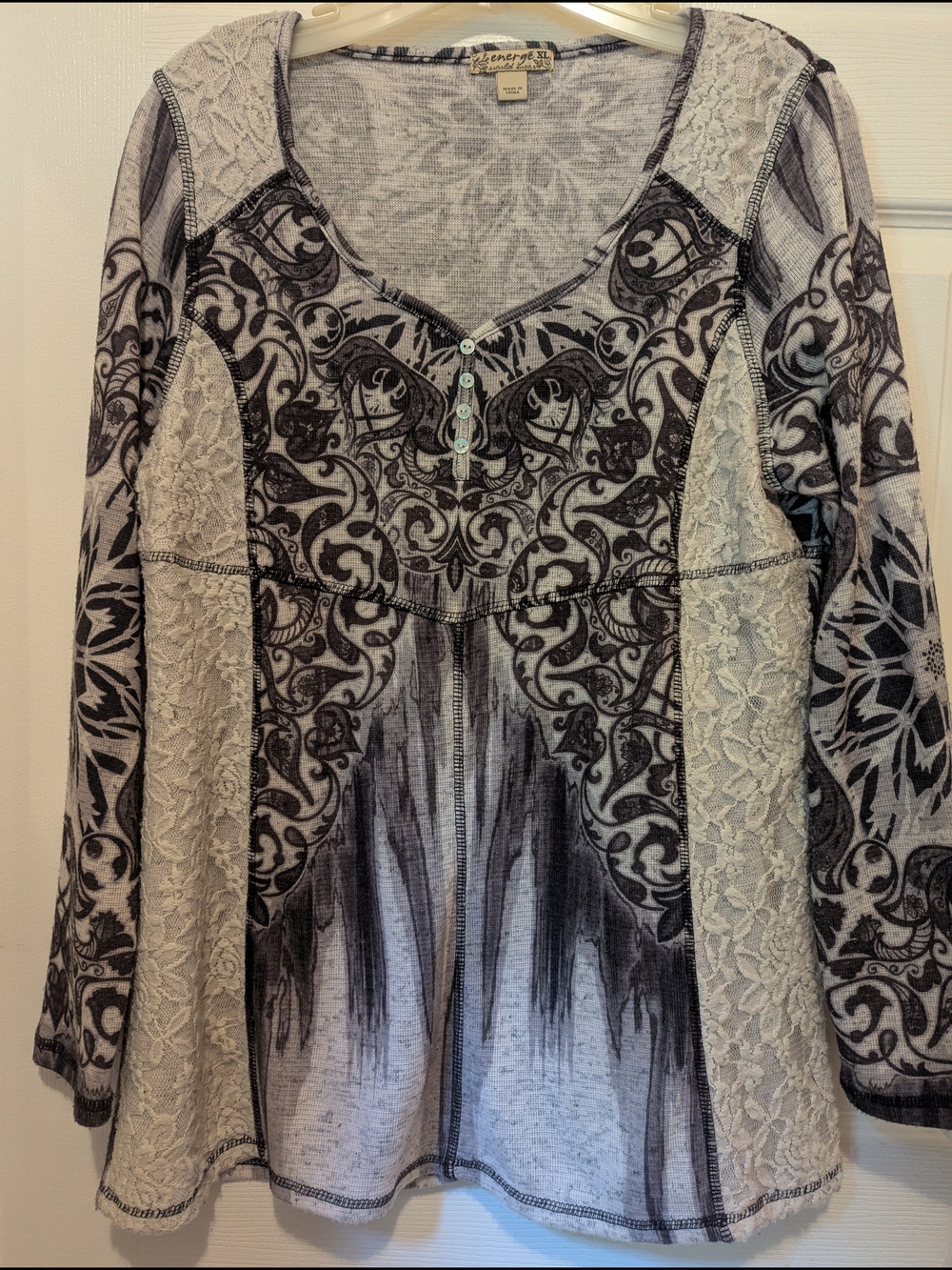Energe Gray Lace-Panel Long Sleeve V-Neck Top